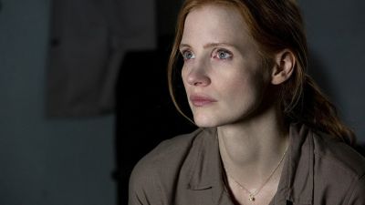 movie-interstellar-jessica-chastain-murphy-cooper-wallpaper-preview.jpg