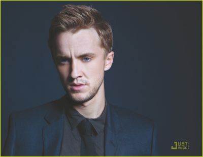 tom-felton-da-man-august-september-201120-14.jpg