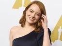 emma_stone_reacts_to_claims_of_breaking_her_shoulder_at_a_spice_girl_concert.jpg