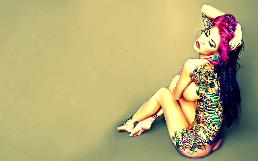 133-1332539_tattoo-girl.jpg