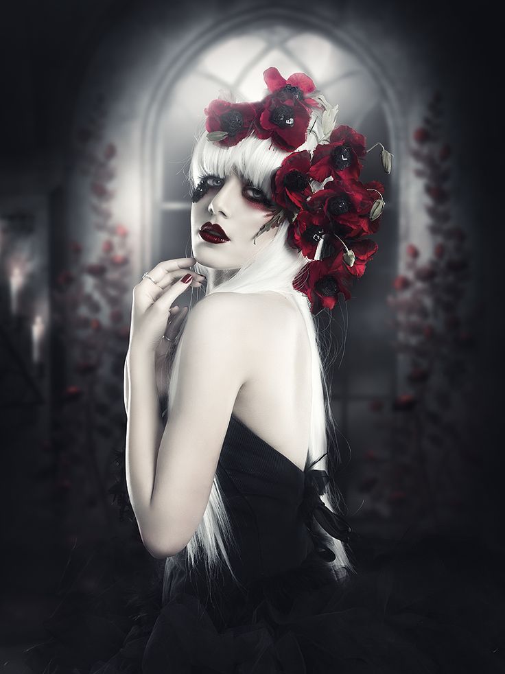 656100d9b26b4a53a2a97084e613c5a6--gothic-beauty-dark-beauty.jpg