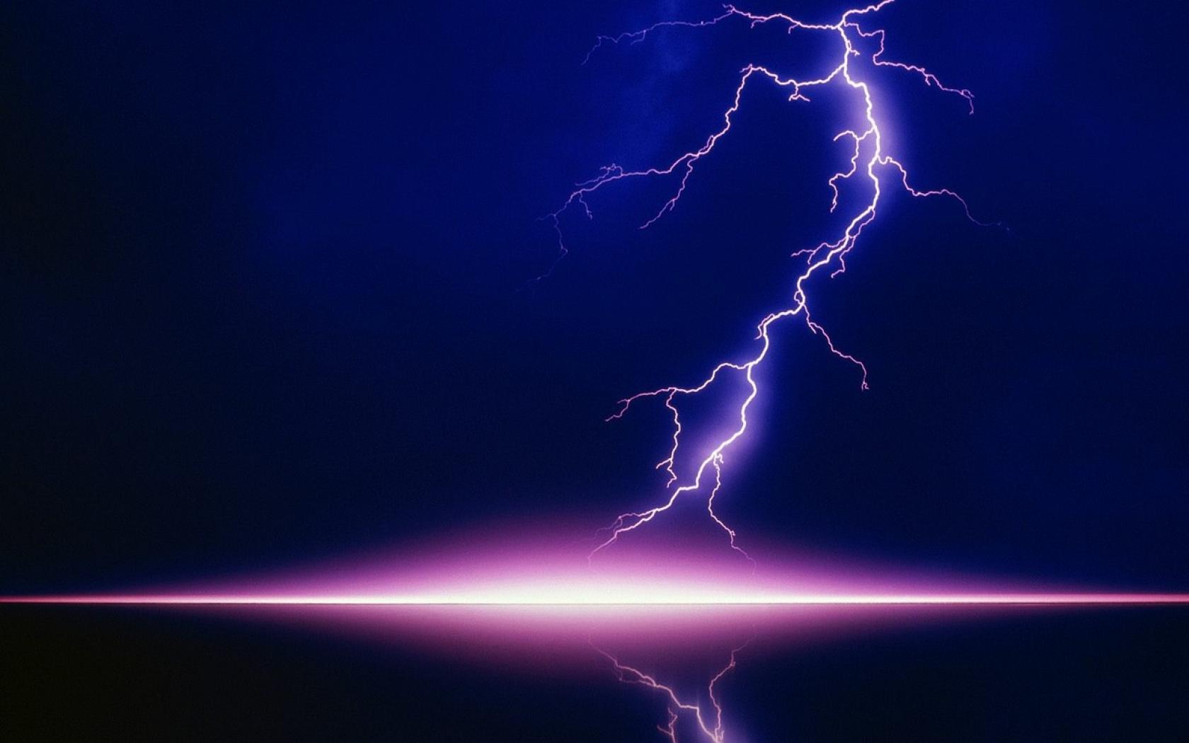 6942324-purple-lightning.jpg