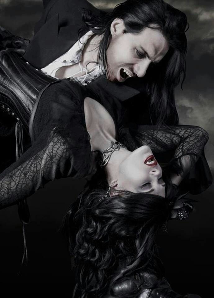 735ac2vampirelovegothicvampire-vi.jpg