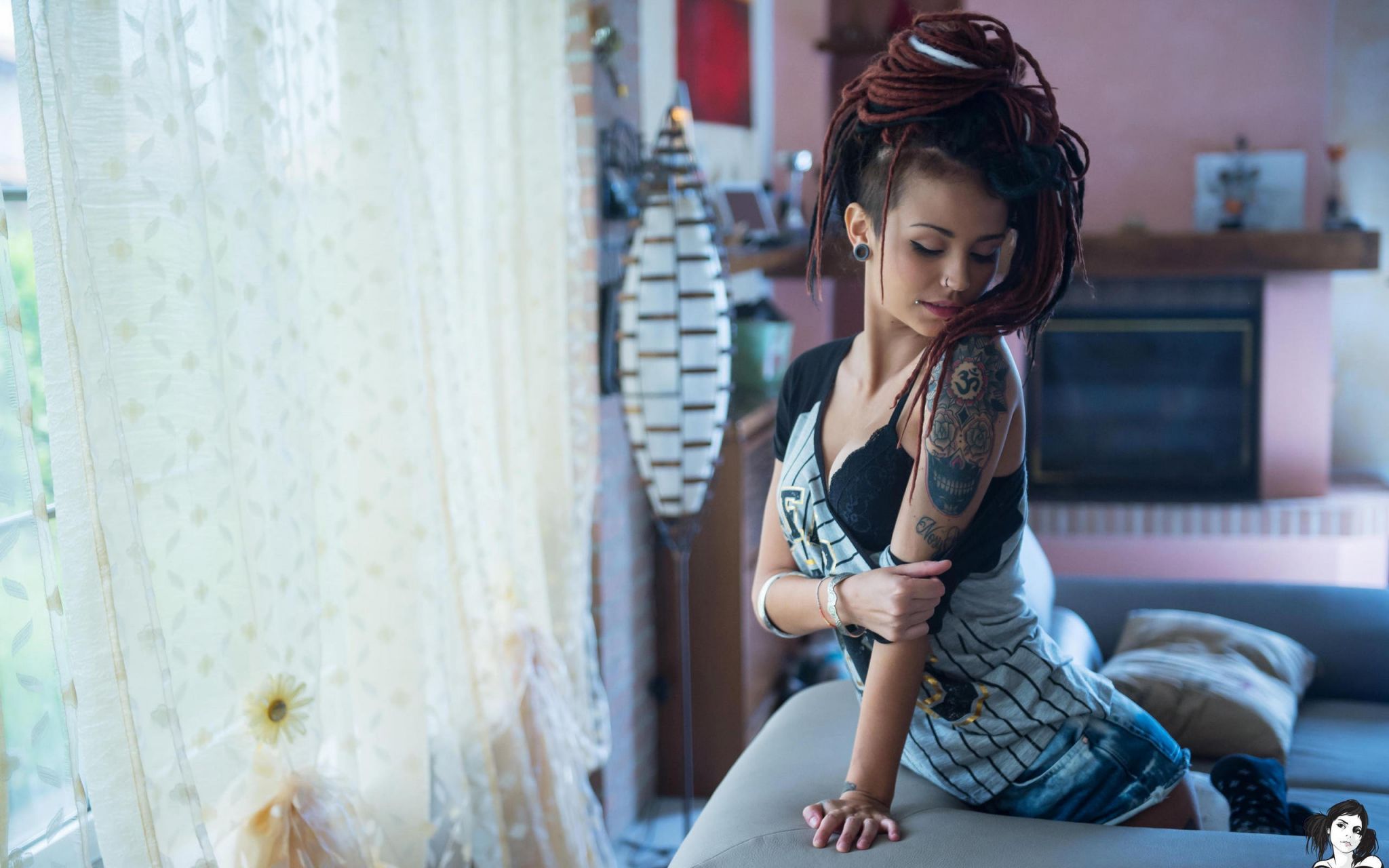 87-877646_suicide-girls-wallpaper6-suicide-girl-dreadlocks.jpg