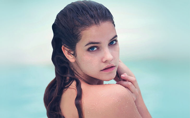 barbara-palvin-ocean-nude-wallpaper-preview.jpg