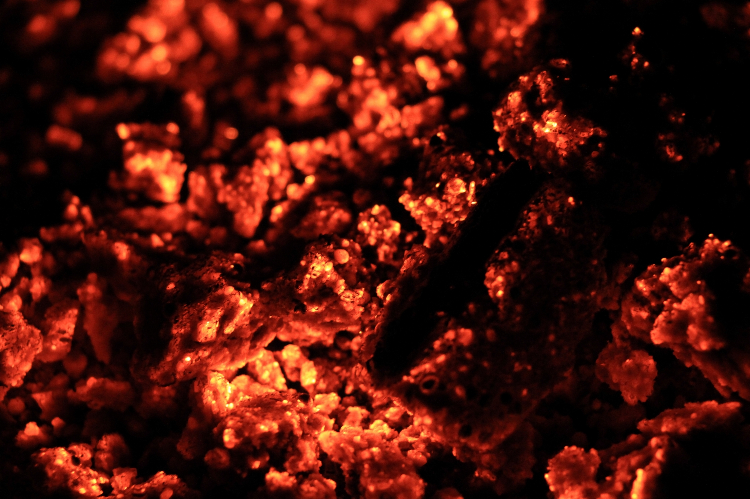 burning-texture-hot-coal-singe-glowing-heat-photo.jpg