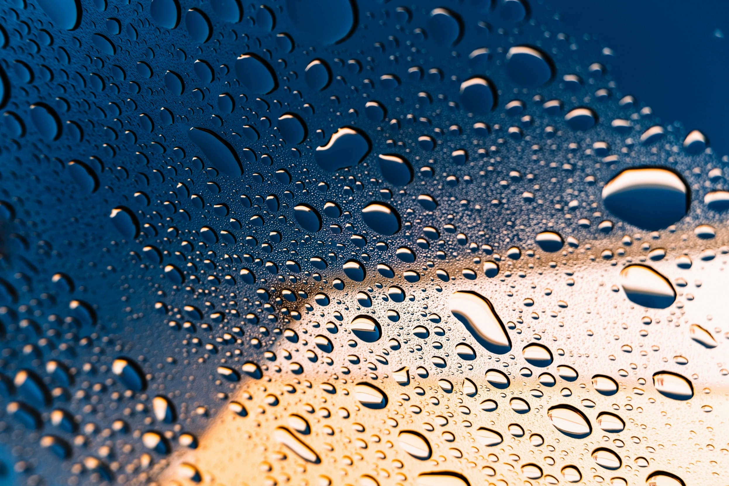 the-texture-of-water-droplets-on-the-glass-textured-natural-gradient-of-reflections-of-the-blue-sky_t20_QKEpv6.jpg