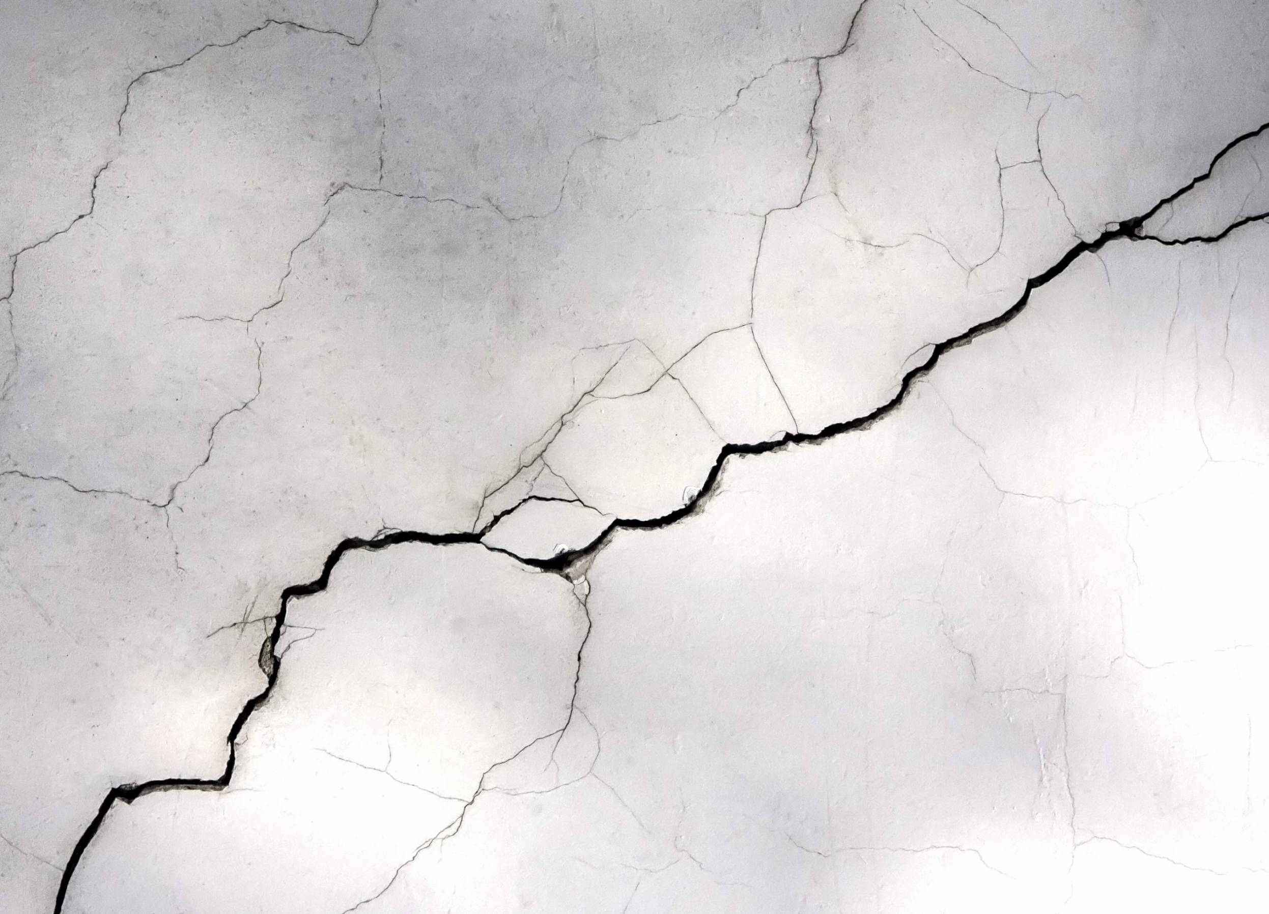 white-wall-with-cracks-2021-09-02-15-12-32-utc.jpg