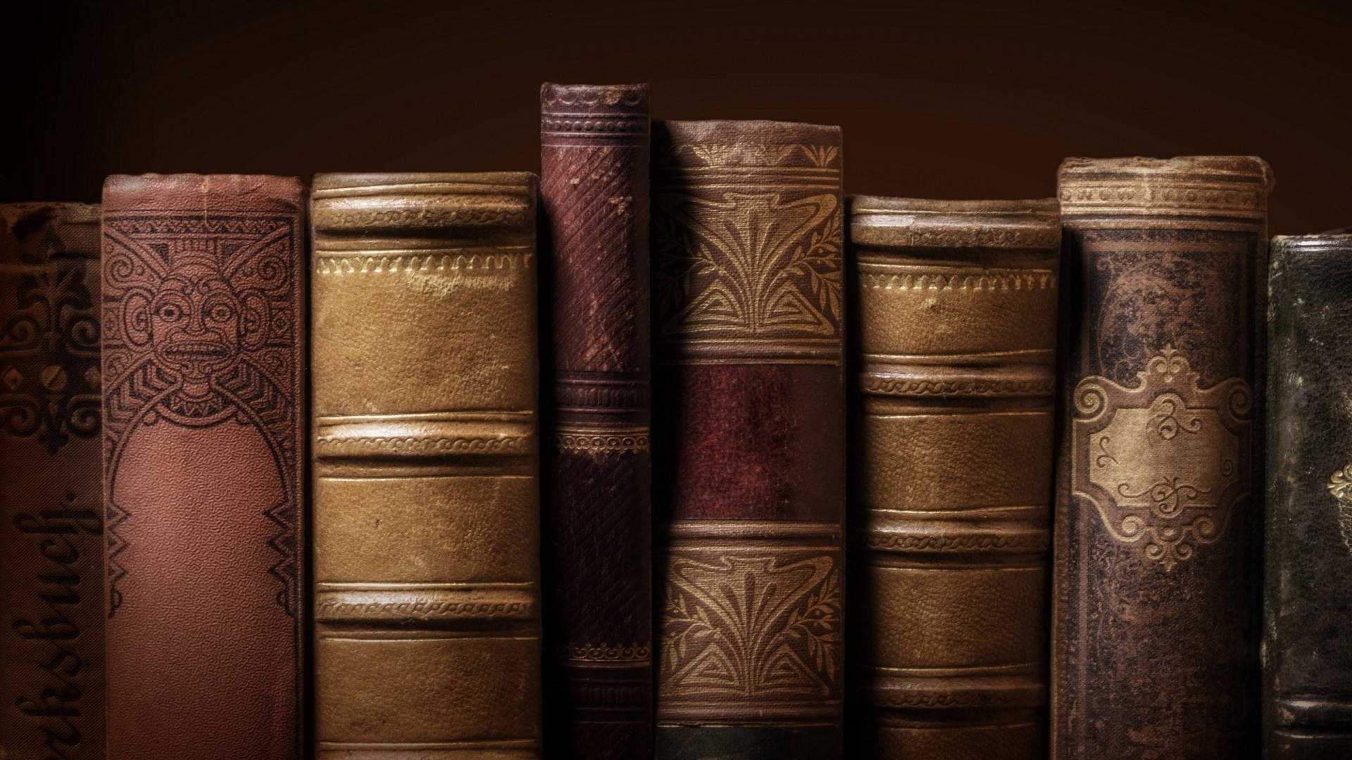 old-book-spines-bookish-theme-fdjwubzmyge1hiif.jpg