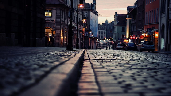 street-city-architecture-poznan-wallpaper-preview.jpg