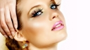 6235848-model-girl-makeup-photograph.jpg