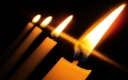 6917055-burning-candles.jpg