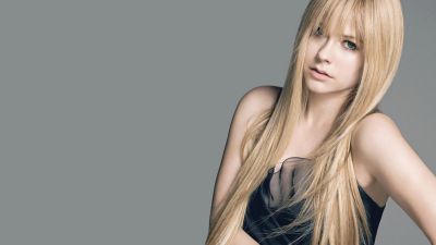 1920x1080_cute-girl-avril-lavigne.jpg