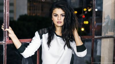 704294_selena-gomez-128-wallpapers_3840x2160_h.jpg