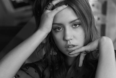 Adele-Exarchopoulos-Naked-Hot-Sexy-Photos-26-1.jpg