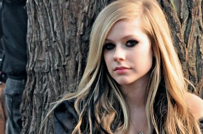 Avril_Lavigne_l_8.jpg