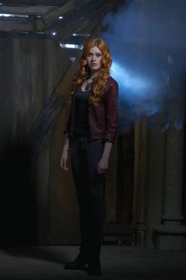 Clary-Fray-shadowhunters-tv-show-39227492-1280-1918.jpg