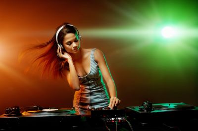 DJ-Girl-Wallpapers-3~8.jpg