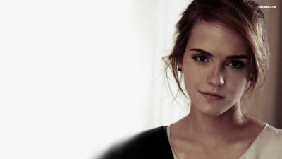 Emma-Watson-Wallpaper-13.jpg