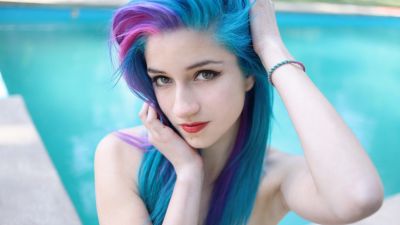 Fay-Suicide-Beautiful-Girl-Coloured-Hairs~8.jpg