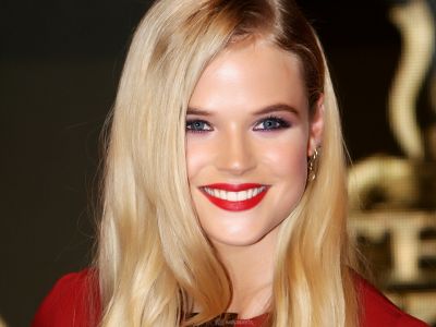 Gabriella-Wilde-Background.jpg