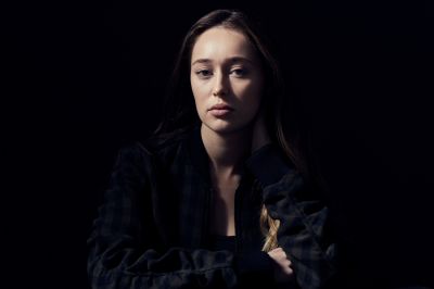 ICONIC_ALYCIA_024-RT.JPG