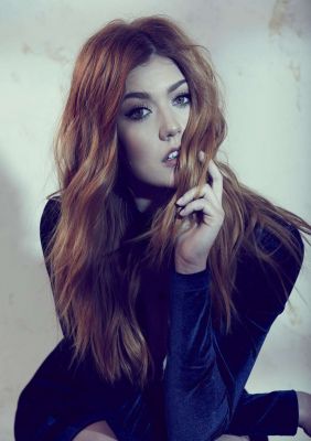 Katherine-McNamara_-Grumpy-Magazine-2017--03~0.jpg