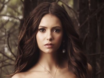 Nina-Dobrev-31.jpg