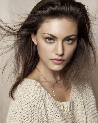 Phoebe_Tonkin_photo-023.jpg