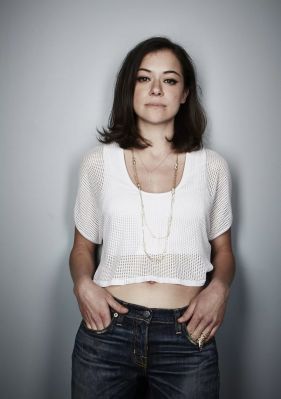 TatianaMaslany_590_1-1.jpg