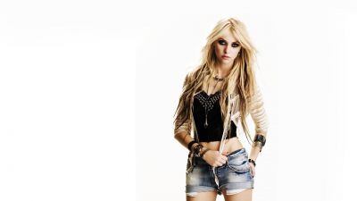 Taylor-Momsen-Free-Download.jpg