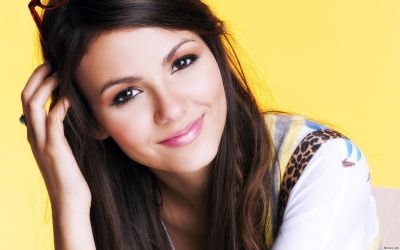 Wikimise-victoria-justice-wiki-and-pics-5.jpg