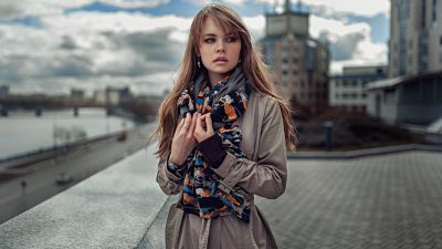 anastasia-shcheglova-model-scarf-looking-away-women-blonde.jpg