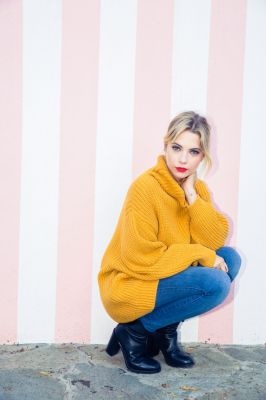 ashley-benson-photoshoot-coveteur-november-2014_15.jpg