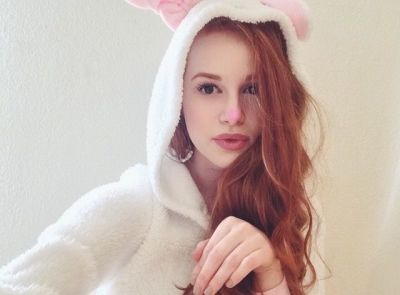 b3e225be85c9a3e861f21f0f07f53fd2--madelaine-petsch-beautiful-redhead.jpg