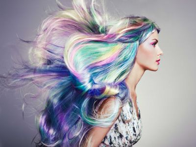 beauty-fashion-model-girl-with-colorful-dyed-hair-P5MDY7V~3.jpg