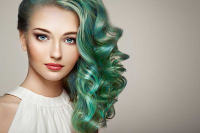 beauty-fashion-model-girl-with-colorful-dyed-hair-PCST9TH~3.jpg