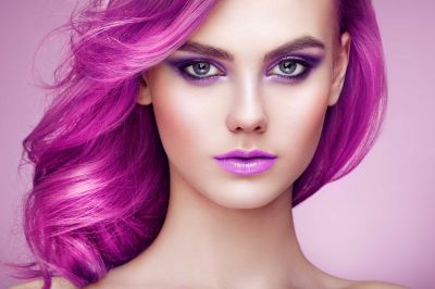 beauty-fashion-model-girl-with-colorful-dyed-hair-WP7U6QZ~3.jpg