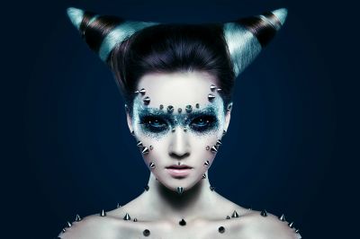 demon-girl-with-spikes-on-the-face-and-body-UDVGYQ4~9.jpg