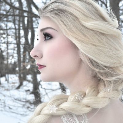 elsa_portrait___stock_by_mariaamanda-d7evcht.jpg