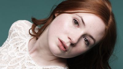 karen-gillan-closeup-ar.jpg