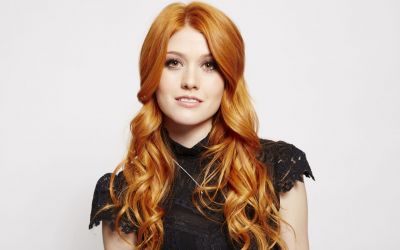 katherine-mcnamara-1080p-wallpaper.jpg