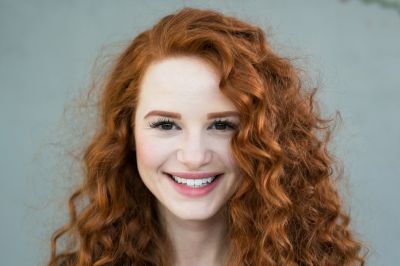 madelaine-petsch-curly-red-hair-new-book-05.jpg