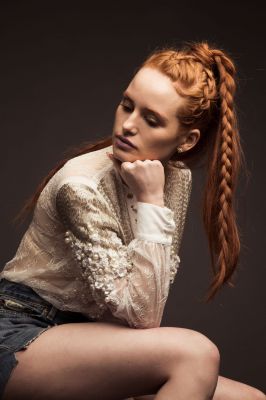 madelaine-petsch-prune-magazine-2017-1.jpg