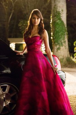 nina-dobrev-vampire-diaries_g1500xx.jpg