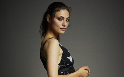 phoebe-tonkin-desktop-wallpaper-54085-55816-hd-wallpapers.jpg