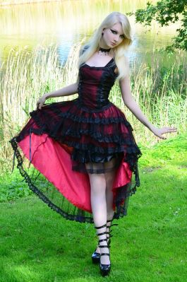 romantic_goth_stock_by_mariaamanda-d5680bv.jpg