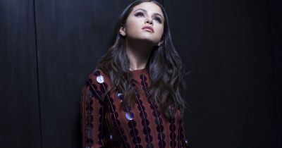 selenagomez-1517226806511-9144.jpg