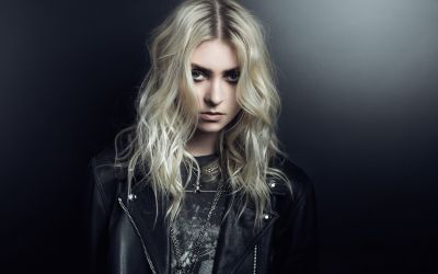 taylor-momsen-qhd.jpg