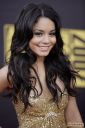 92510-celeb-city-eu-vanessa-hudgens-american-music.jpg